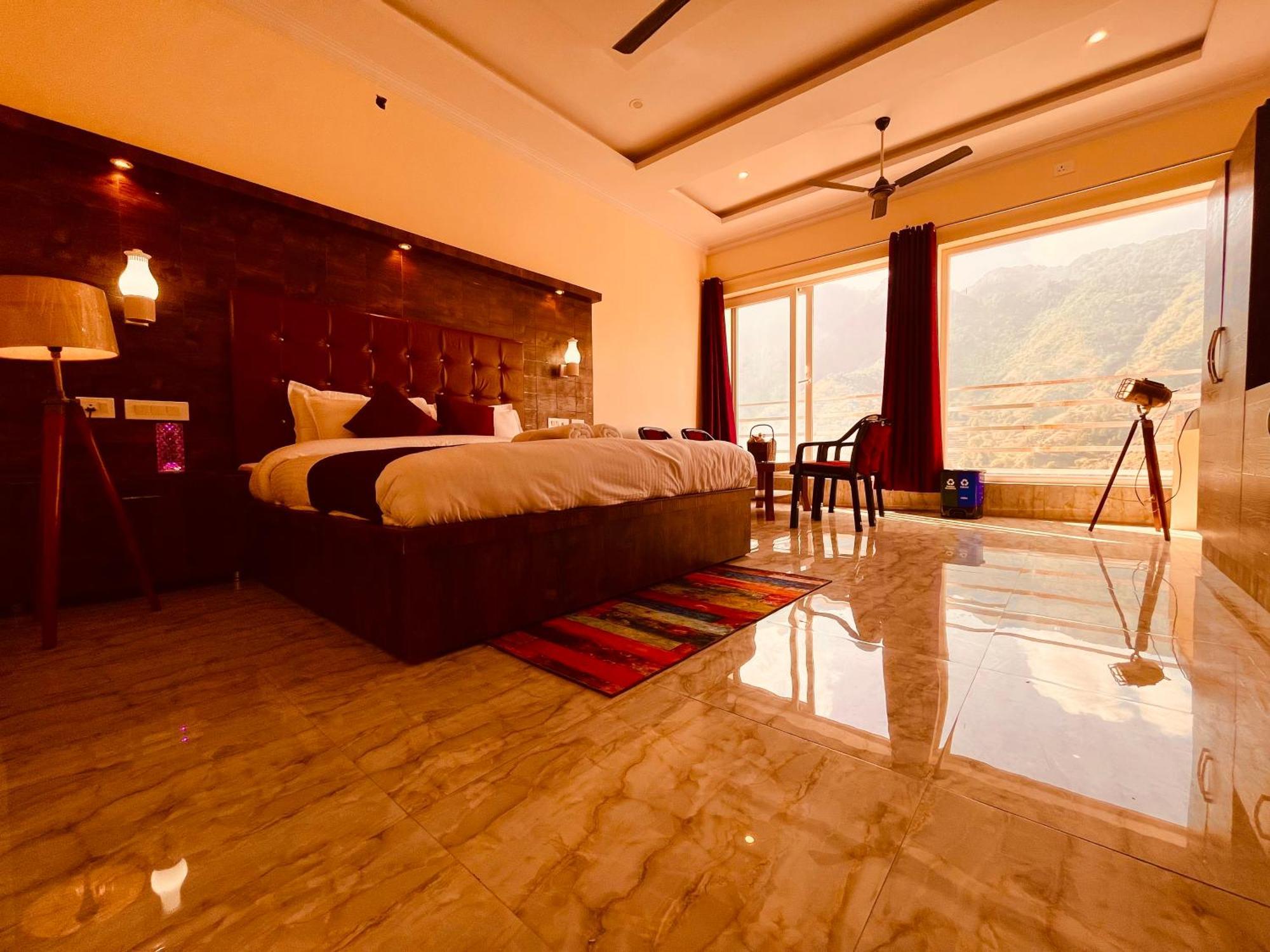Sitara Hotel & Resort In The Lap Of Nature, Masuri Exterior foto